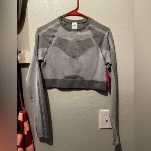 Ryka Seamless Cropped Long Sleeve Top • NWT